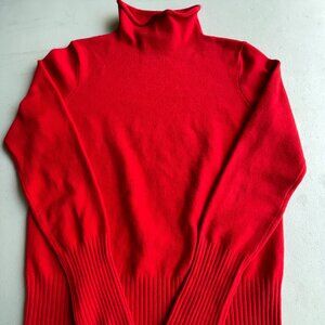 French Connection Red Ribbed Turtleneck Sweater Medium Long Sleeve Soft Knit